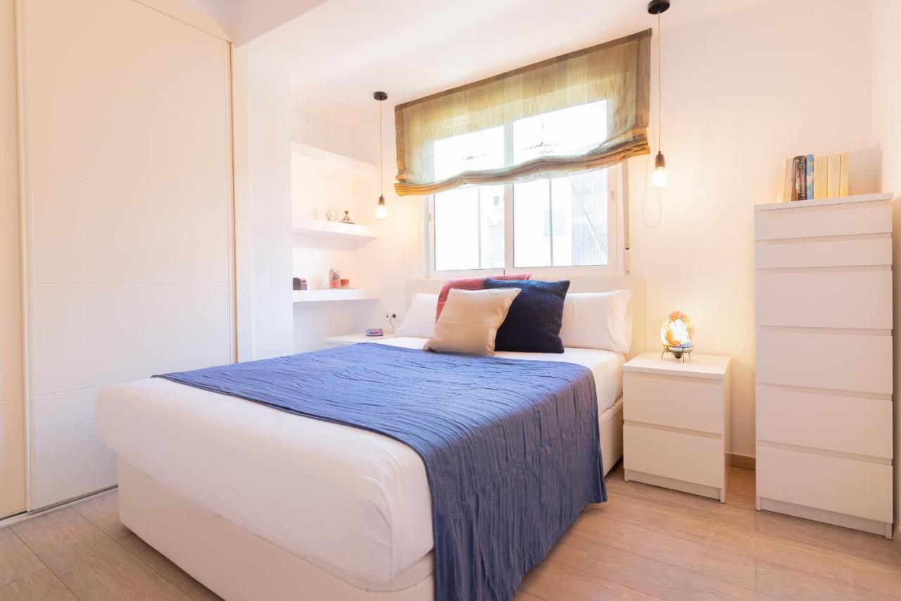 Sea & Wave Mendoza Apartment Малага Екстер'єр фото